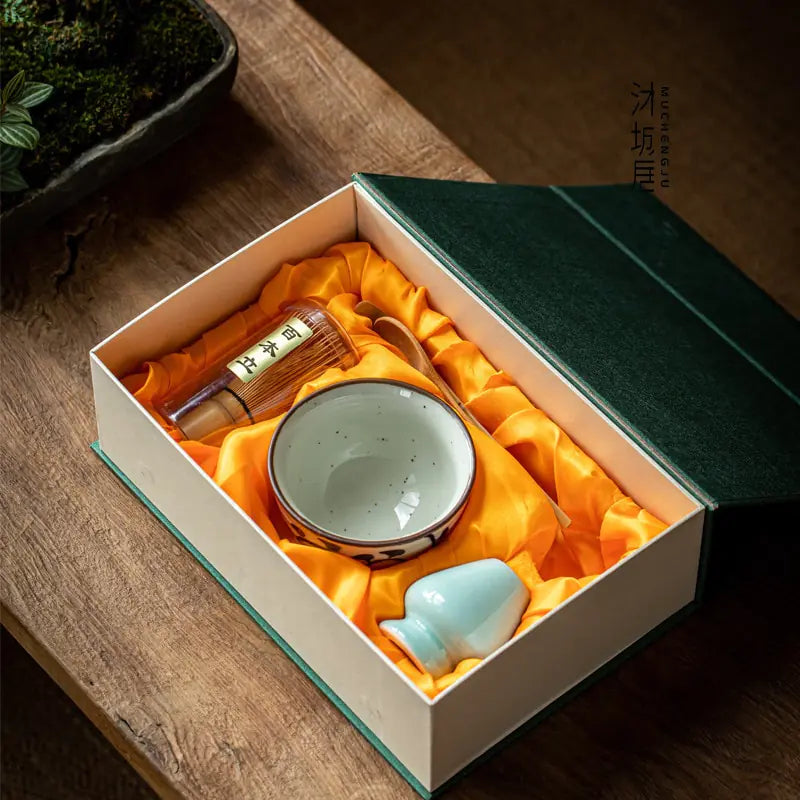 Premium Matcha Gift Set – HarmonyTea