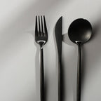 Sleek Minimalist Cutlery Set - LuxeTable