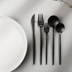 Sleek Minimalist Cutlery Set - LuxeTable