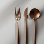 Sleek Minimalist Cutlery Set - LuxeTable