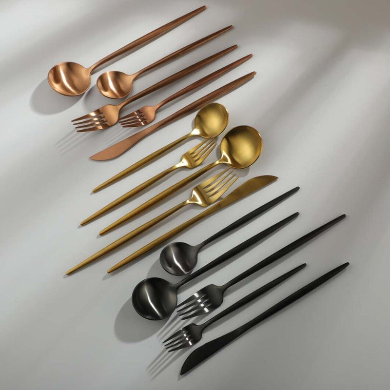 Sleek Minimalist Cutlery Set - LuxeTable