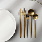Sleek Minimalist Cutlery Set - LuxeTable