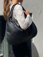 Stylish Women's Tote Bag - LuxeCarry with Spacious Interior