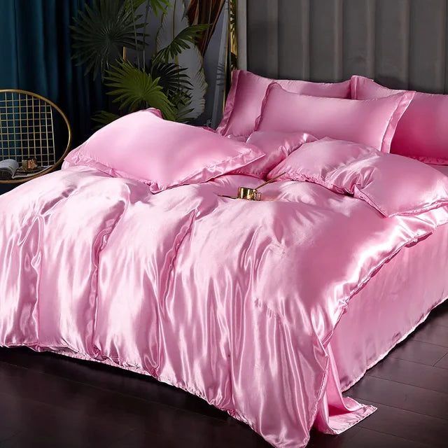 Silk Bedding Set – LuxeDreams