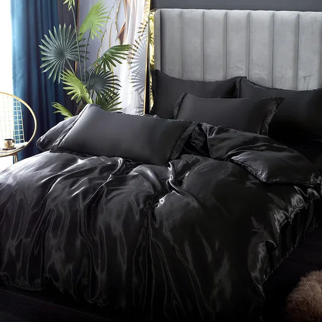 Silk Bedding Set – LuxeDreams