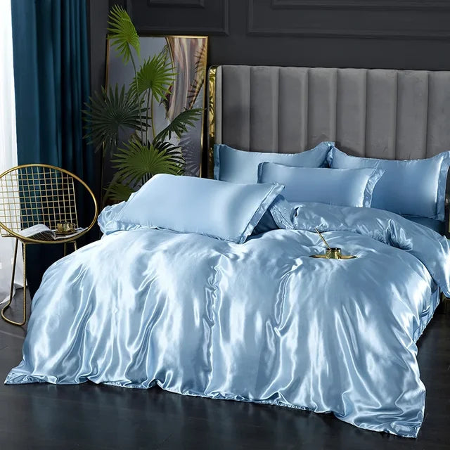 Silk Bedding Set – LuxeDreams