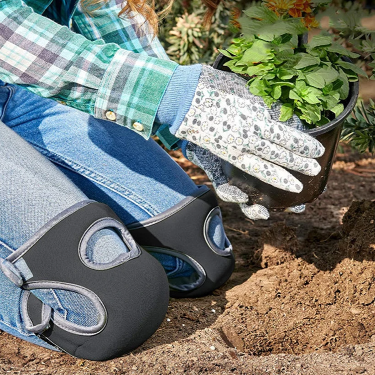 Knee Protectors for Gardening - EcoGuard Pro