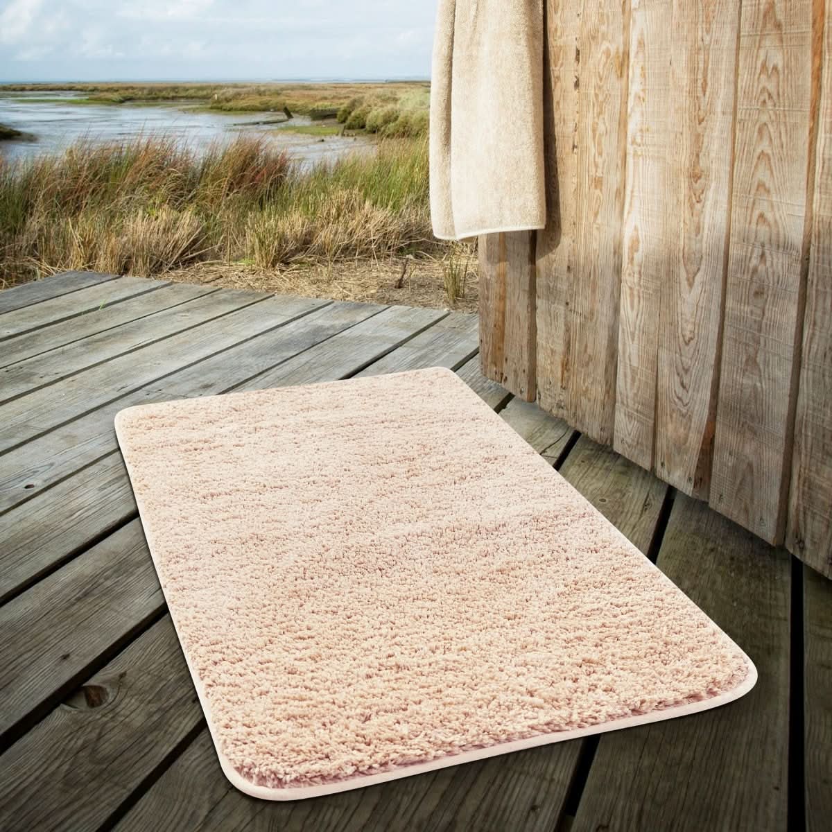 Ultra-Soft Microfiber Bath Mat - LuxeNest Comfort