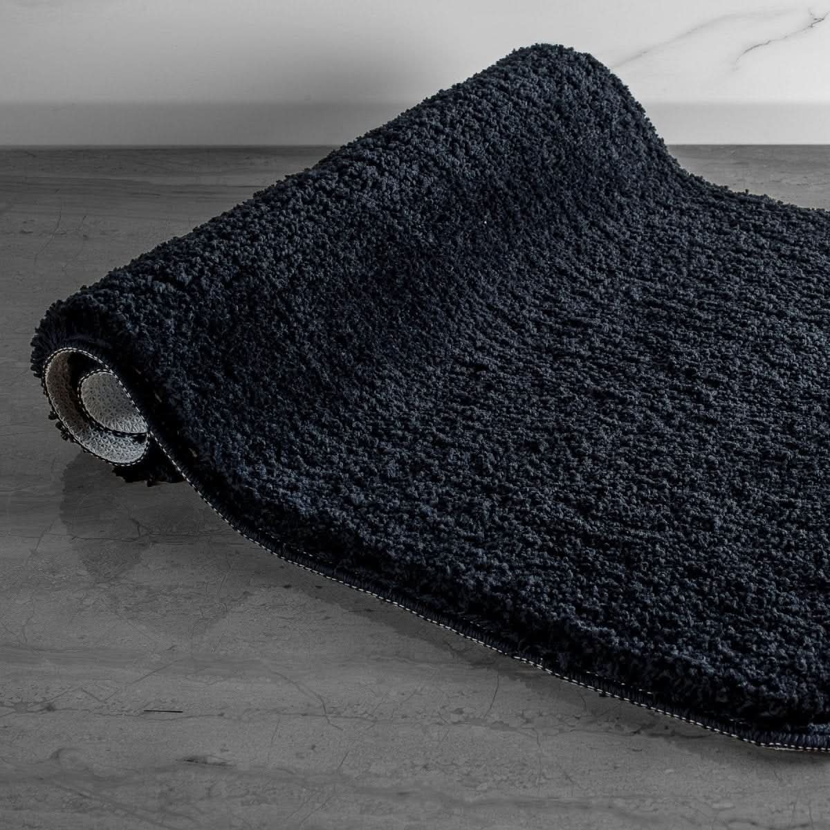 Ultra-Soft Microfiber Bath Mat - LuxeNest Comfort