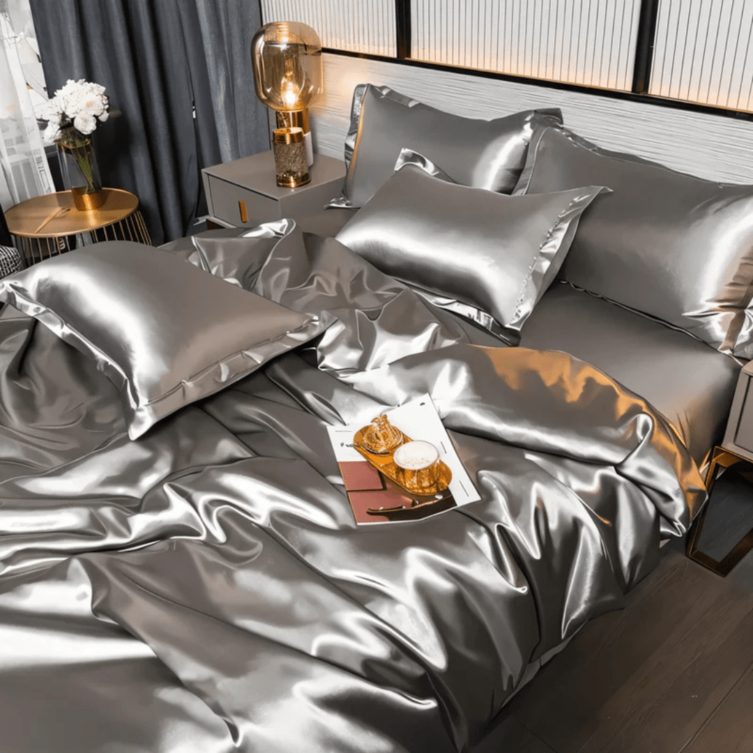 Silk Bedding Set - LuxeDreams for Restful Sleep