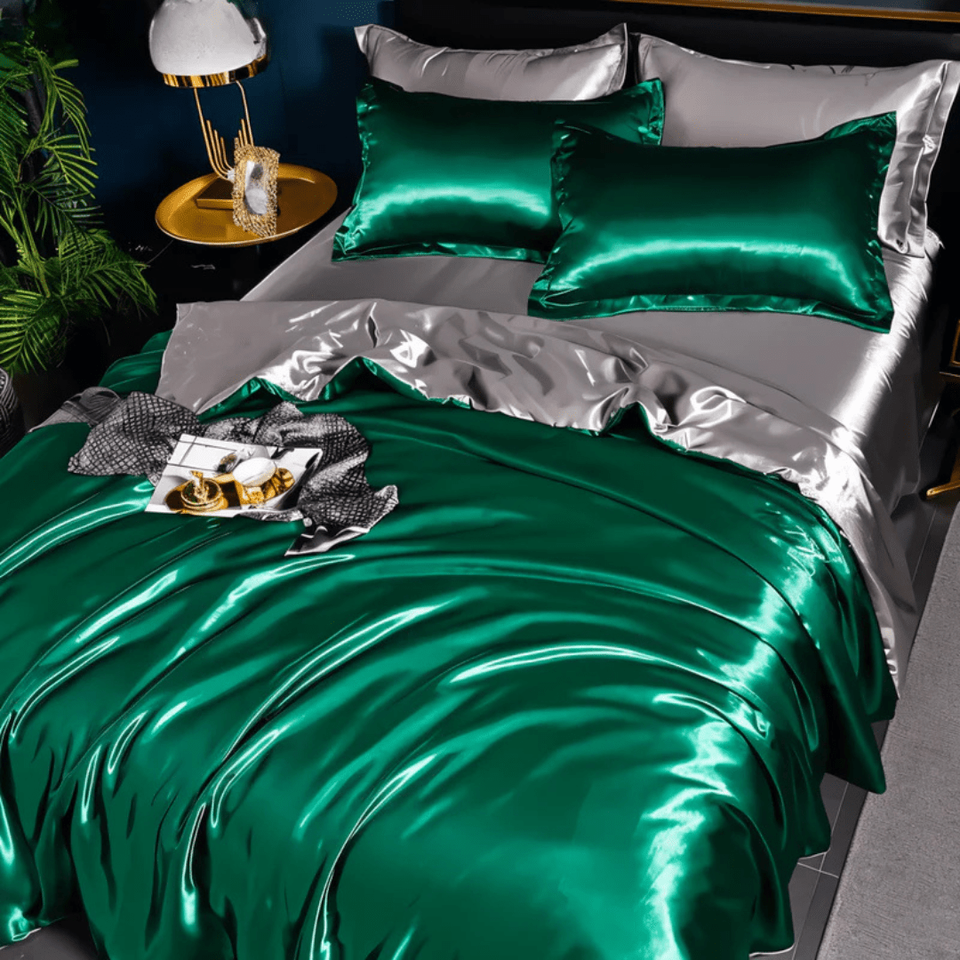 Silk Bedding Set - LuxeDreams for Restful Sleep