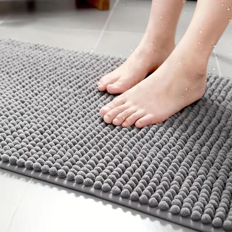 SoftCloud Chenille Bath Mat - LuxeComfort