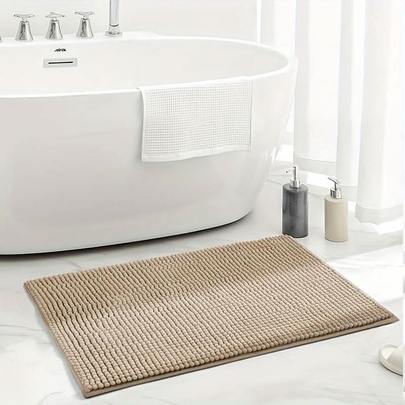 SoftCloud Chenille Bath Mat - LuxeComfort