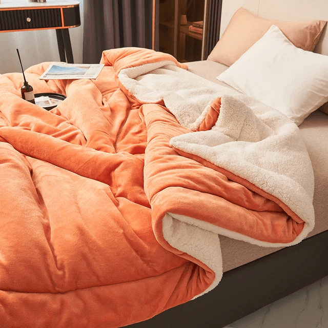 Cozy Fleece Blanket - LuxeNest