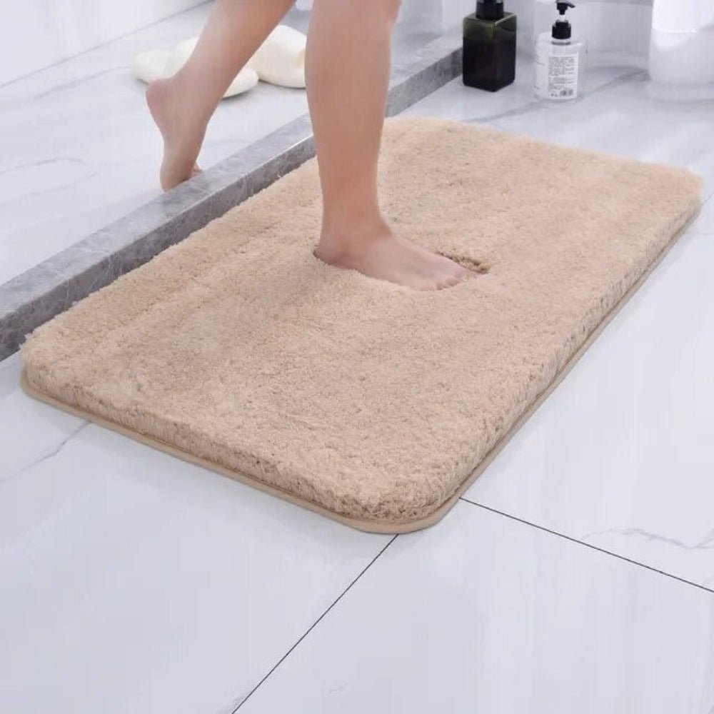 Ultra-Soft Fur Bath Mat - LuxeHome Essentials