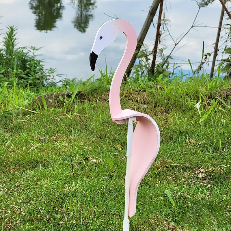 Whirling Bird Garden Decoration - Nature's Charm