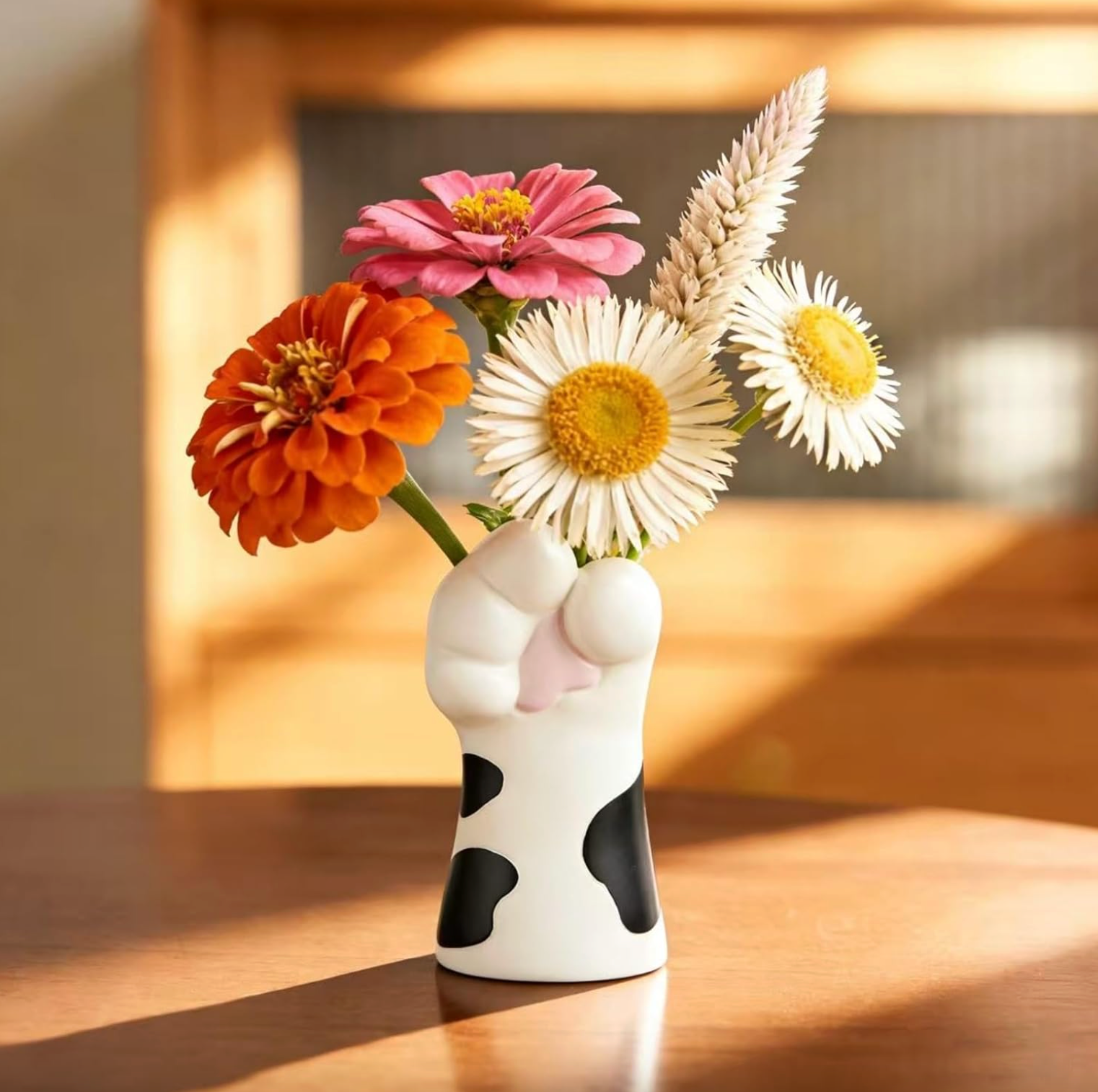 Elegant Floral Display Vase - BloomCraft