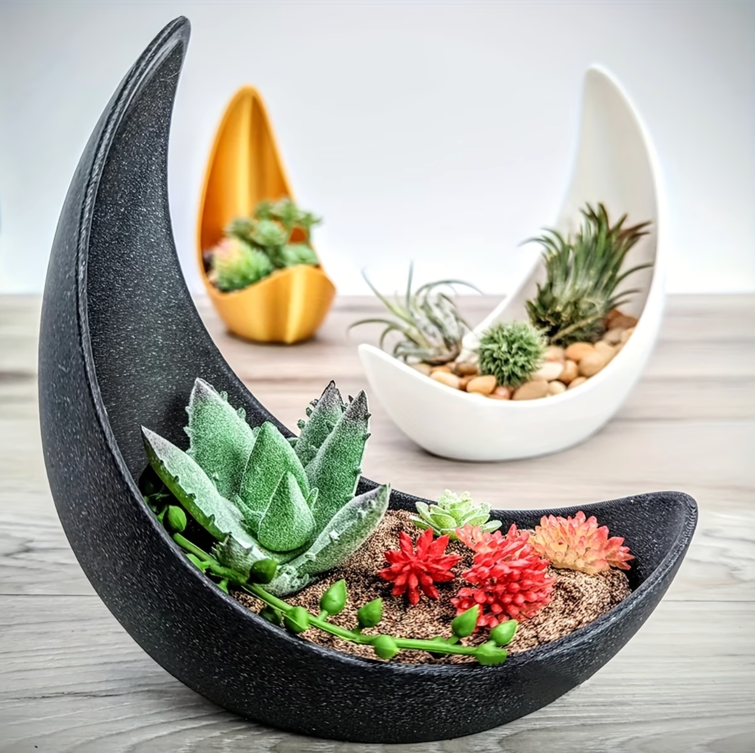 Crescent Moon Planter - Celestial Haven