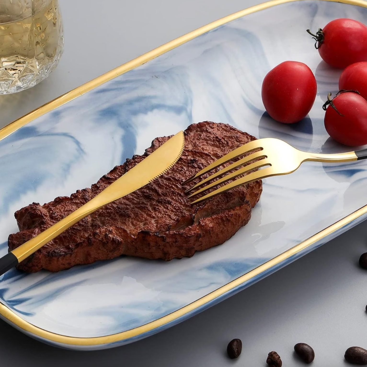 Elegant Cutlery Set - LuxeDining™