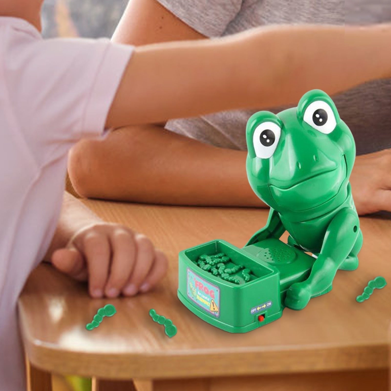 Frog Biting Prank Toy - Prankster Pro