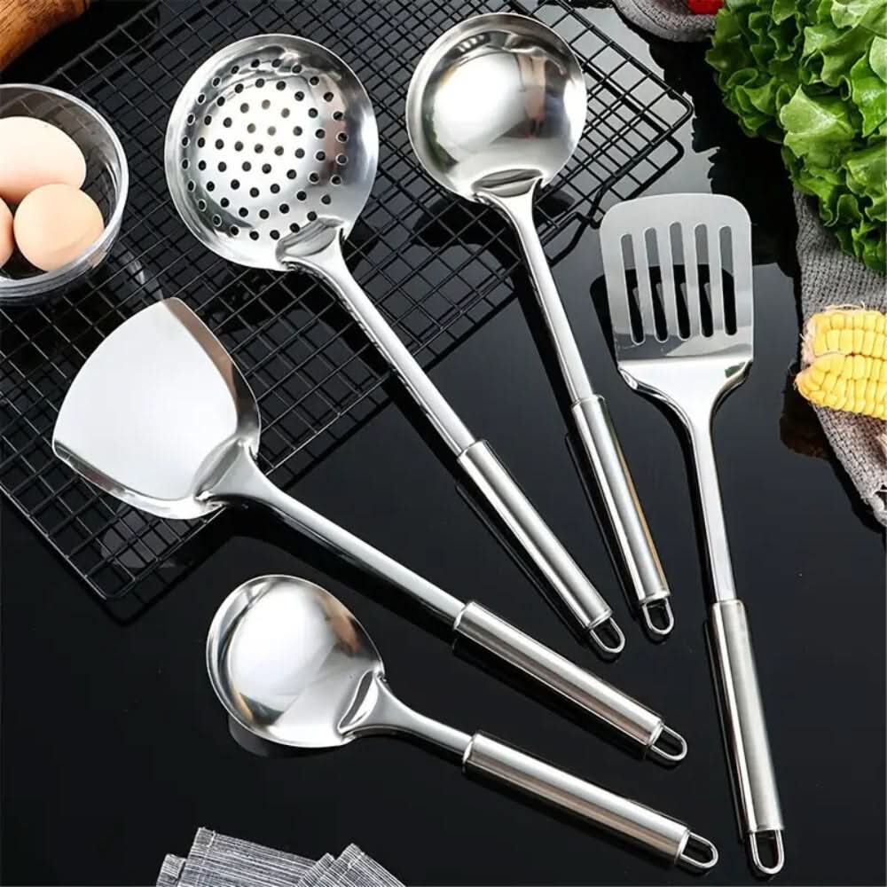 Durable Utensil Set - SteelCraft Essentials