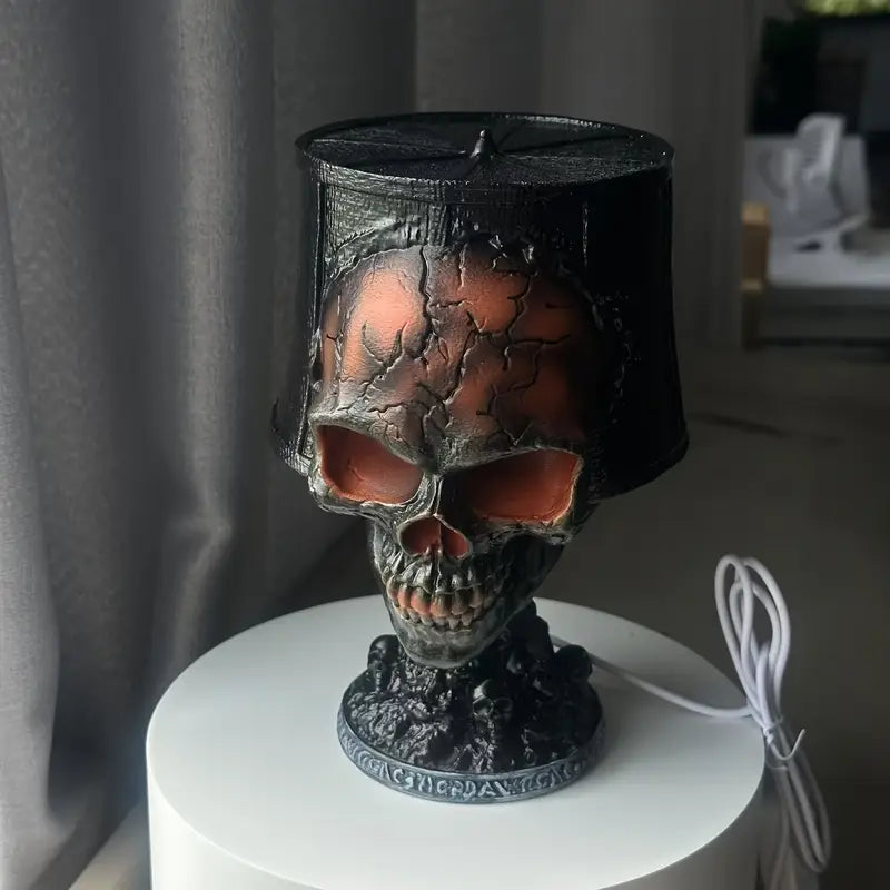 Lava Lamp - EmberGlow Molten Skull Design
