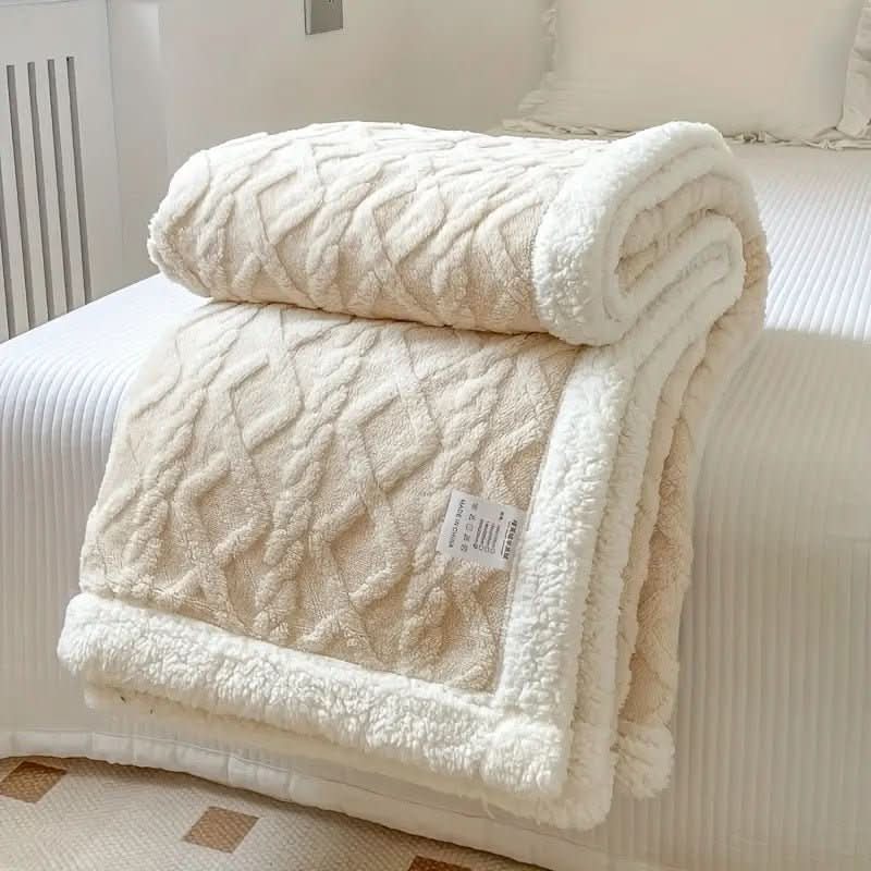 Cozy Sherpa Blanket - LuxeNest Essentials