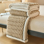 CozyWrap Blanket - CloudNest for Ultimate Warmth