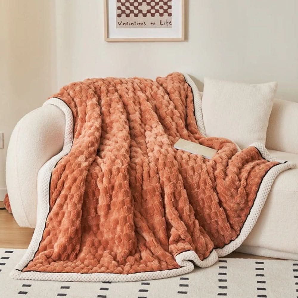 CozyWrap Blanket - CloudNest for Ultimate Warmth