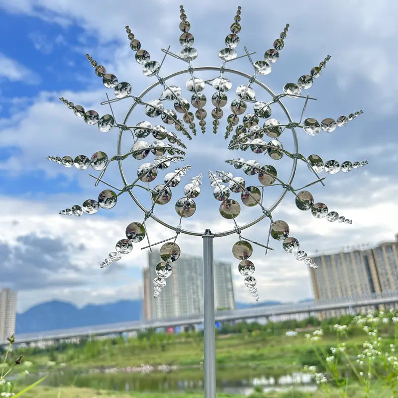 Whirling Wind Spinner - Luminous Garden Décor