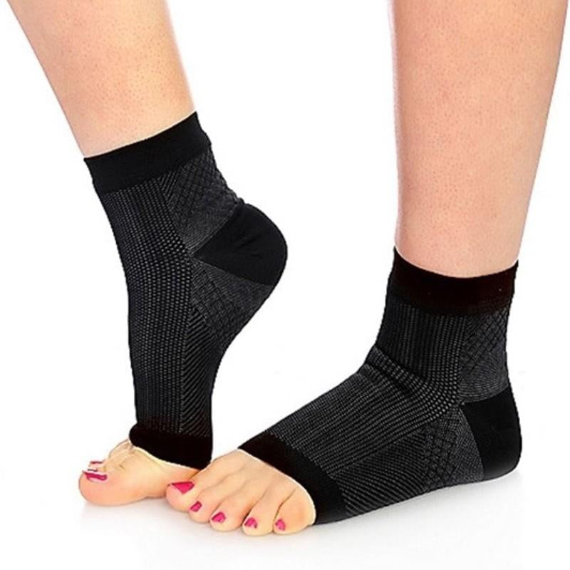 Compression Socks for Men and Women - ElevateWear
