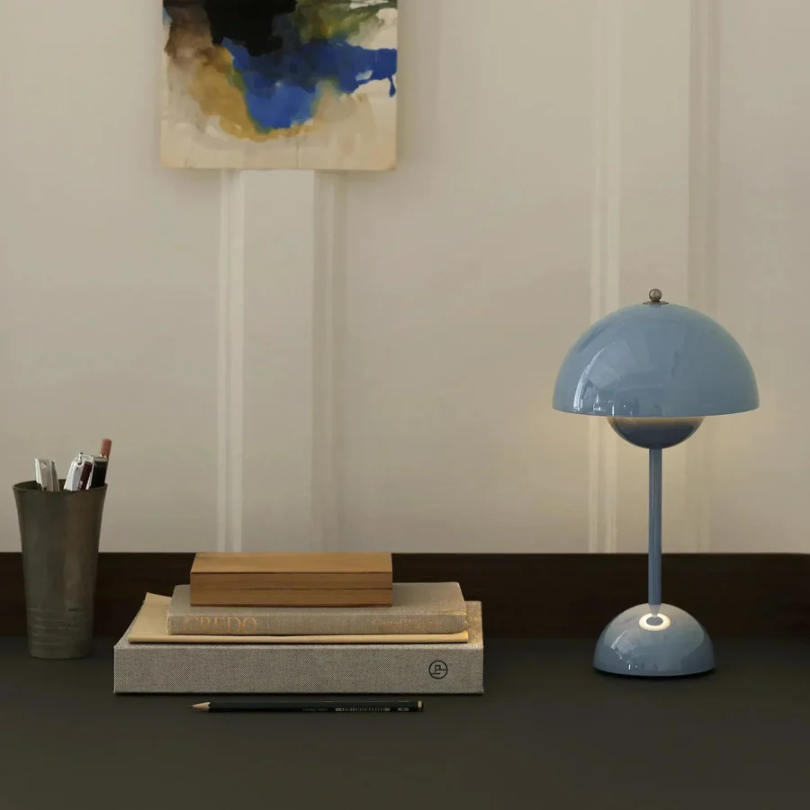 Touch-Sensitive Modern Table Lamp - LumaGlow