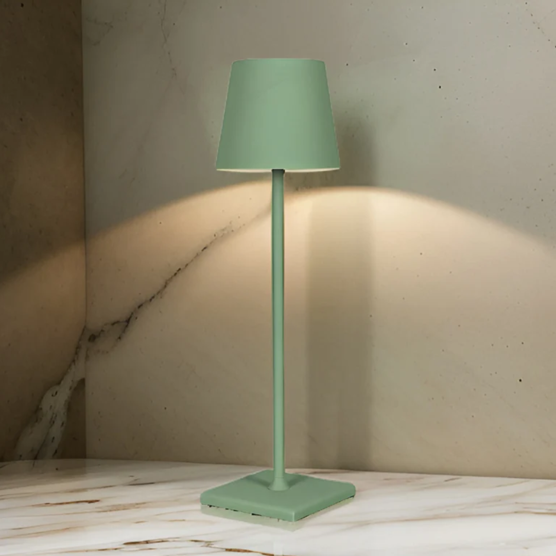 Wireless Rechargeable Table Lamp - LumaNest