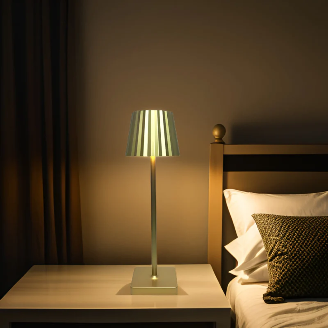Dimmable Touch Table Lamp - LumaNest