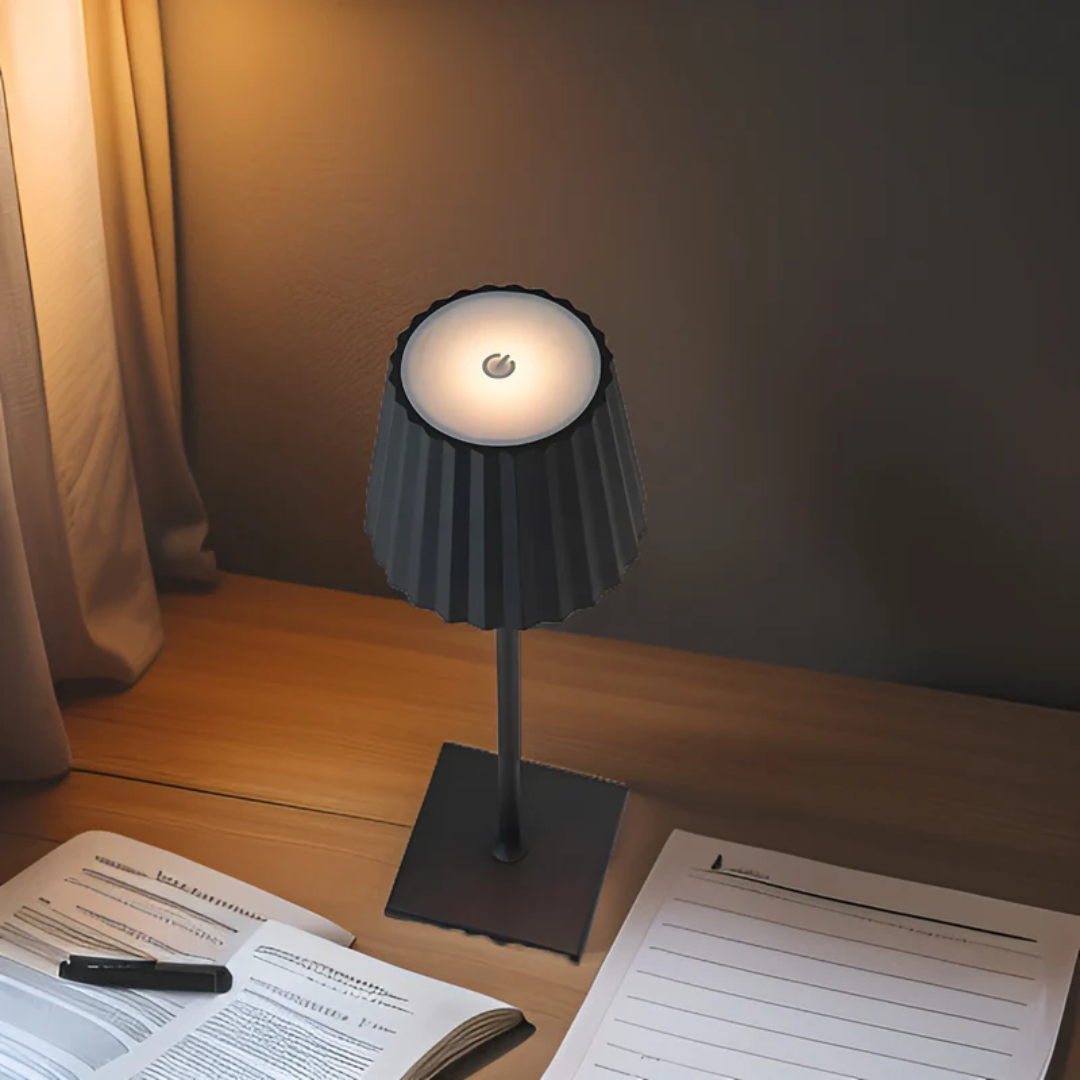 Dimmable Touch Table Lamp - LumaNest