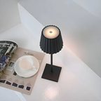 Dimmable Touch Table Lamp - LumaNest