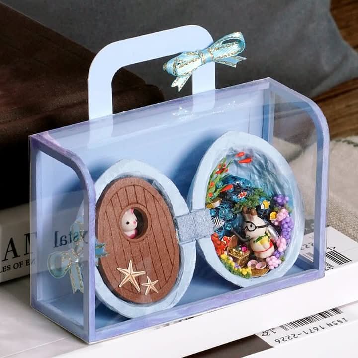Dollhouse - Walnut Shell Creations with Interior Light