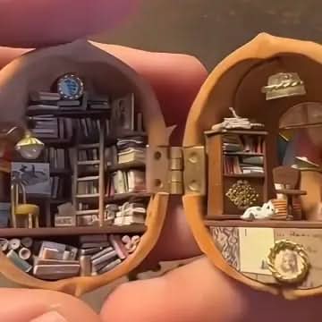 Dollhouse - Walnut Shell Creations with Interior Light