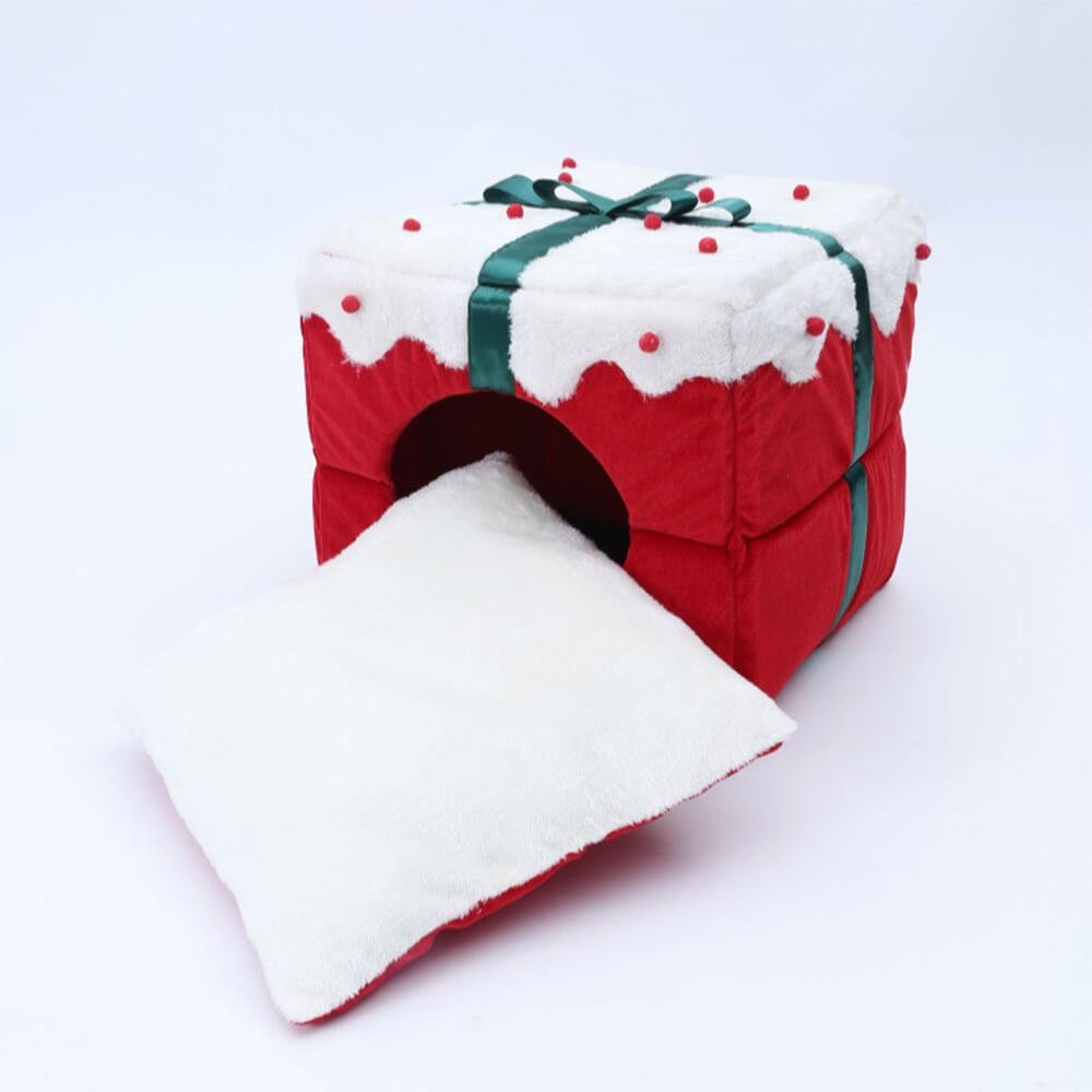 Cozy Pet Bed - Pawsitive Comfort with Christmas Design