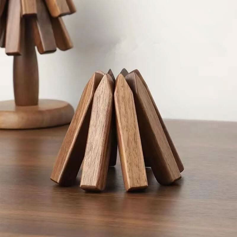 Walnut Table Mats - LuxeCraft Elegance for Dining Spaces