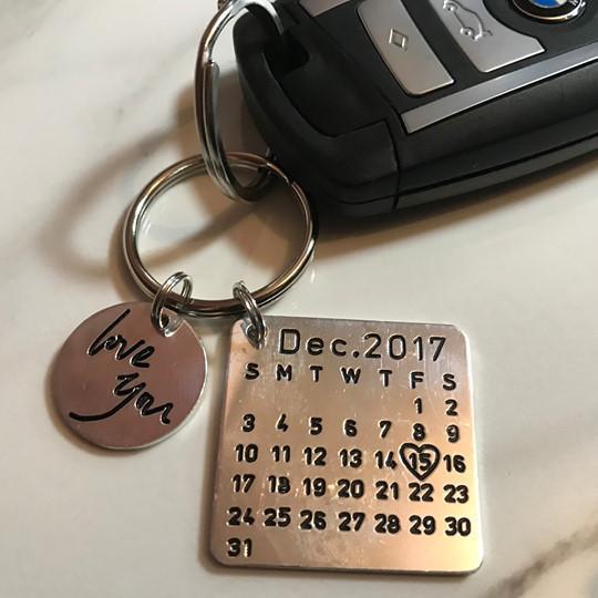 Calendar Keychain - LuxeGear