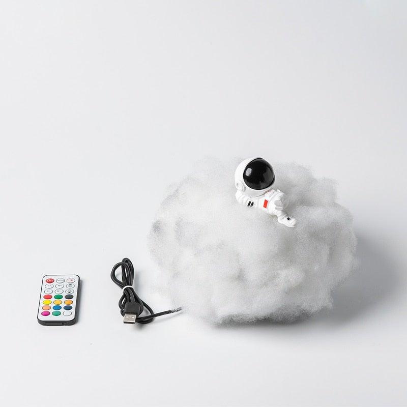Cloud Astronaut Lamp - Luminara Dreams