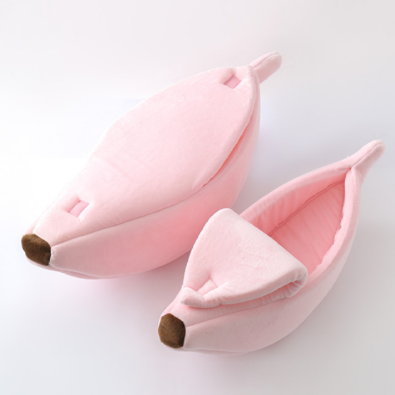 Cozy Banana Pet Bed - Paws & Dreams