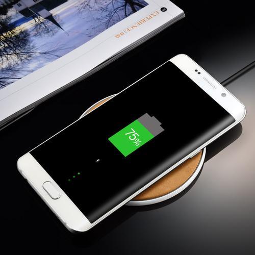 Leather Wireless Fast Charger - LuxeCharge