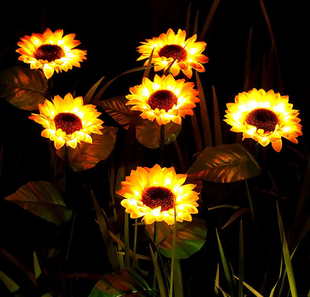 Solar Sunflower Lamp - LuminaGlow
