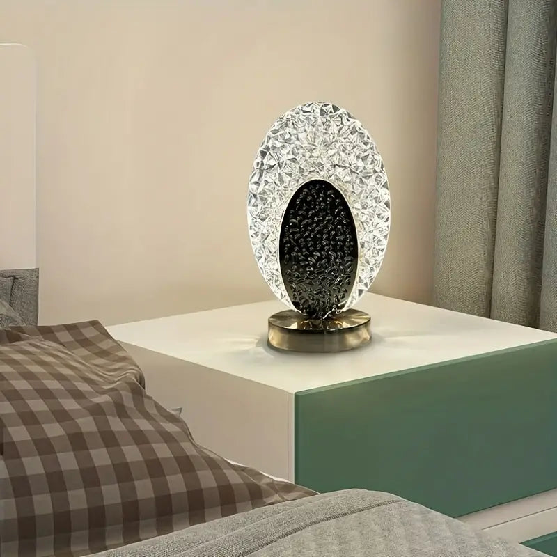 Peacock Table Lamp - LuxeAura
