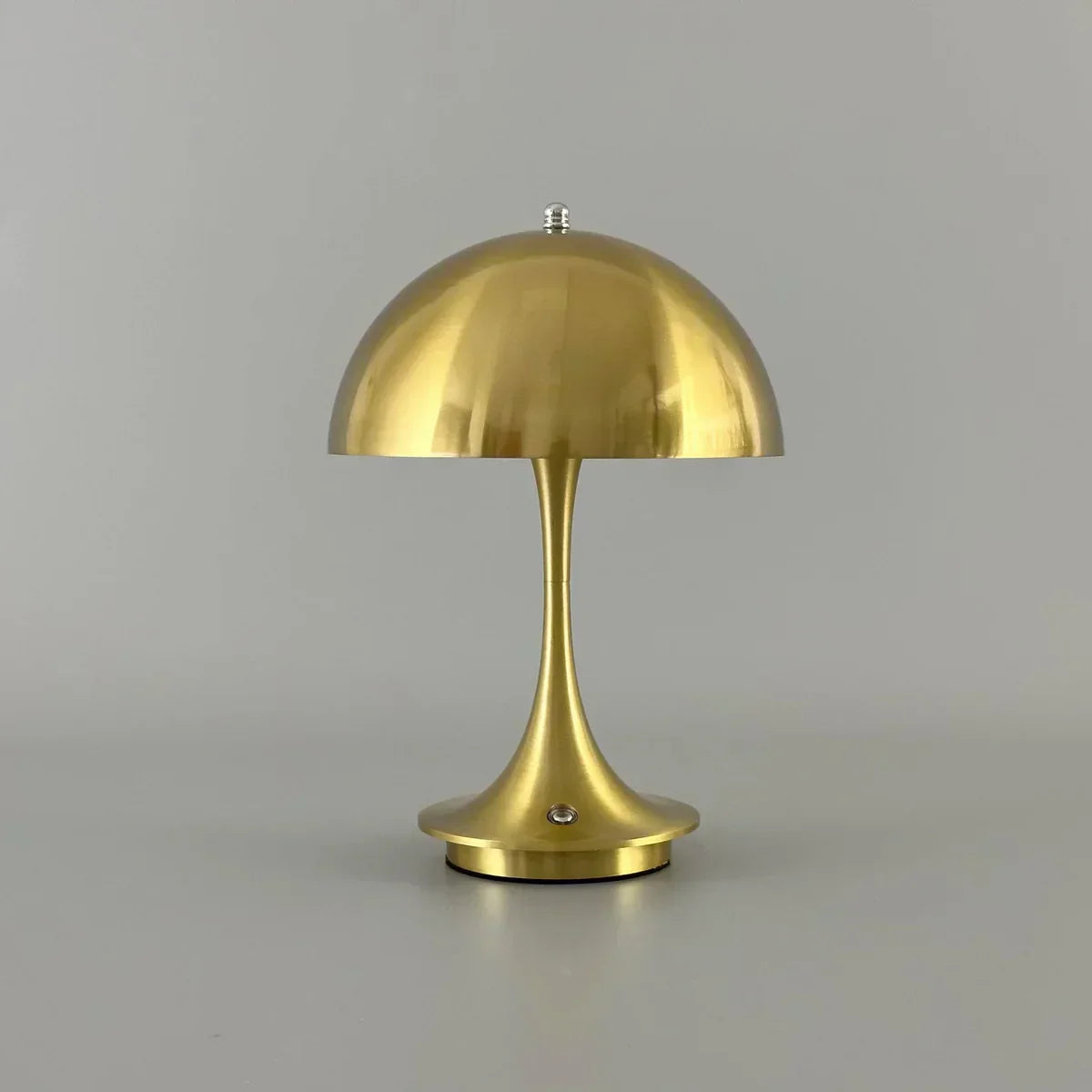 Dimmable Wireless Flower Bud Lamp - LumeAura