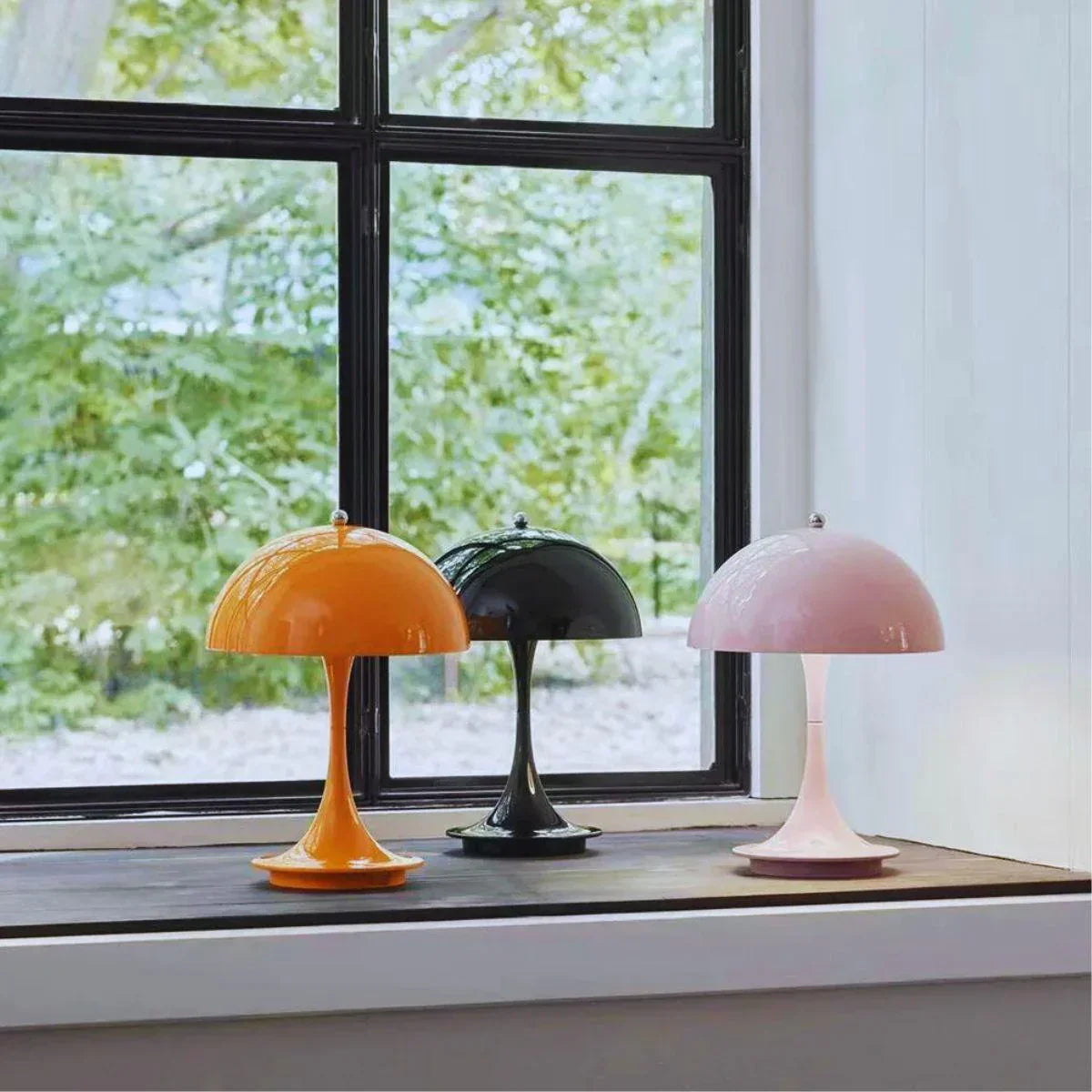Dimmable Wireless Flower Bud Lamp - LumeAura