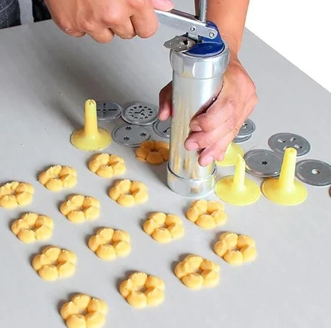Cookie Press – DoughMaster Pro