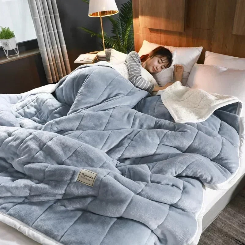 Cozy Flannel Fleece Blanket for Autumn - LuxeNest